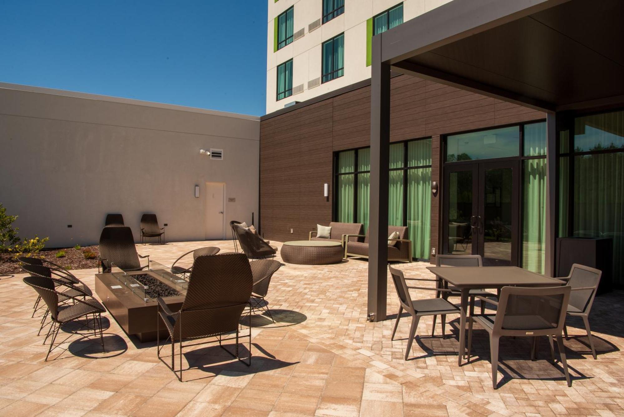 Courtyard By Marriott Lake City Exterior foto