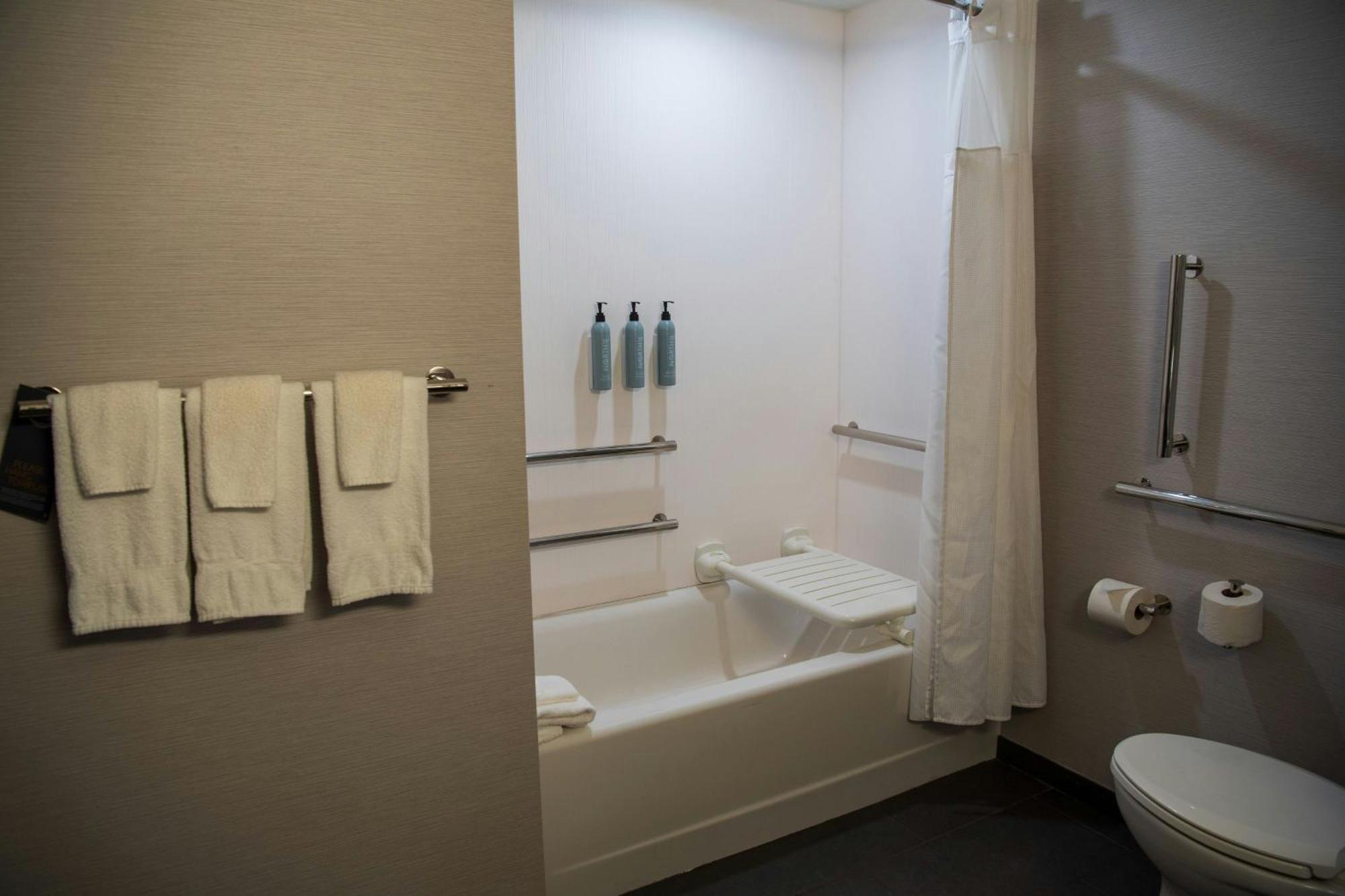Courtyard By Marriott Lake City Exterior foto